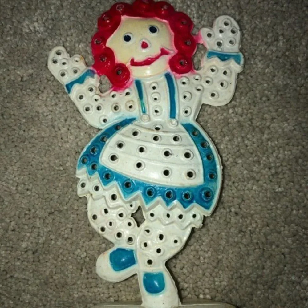 Vintage Raggedy Ann Metal Earring Display‎ Holder Storage
